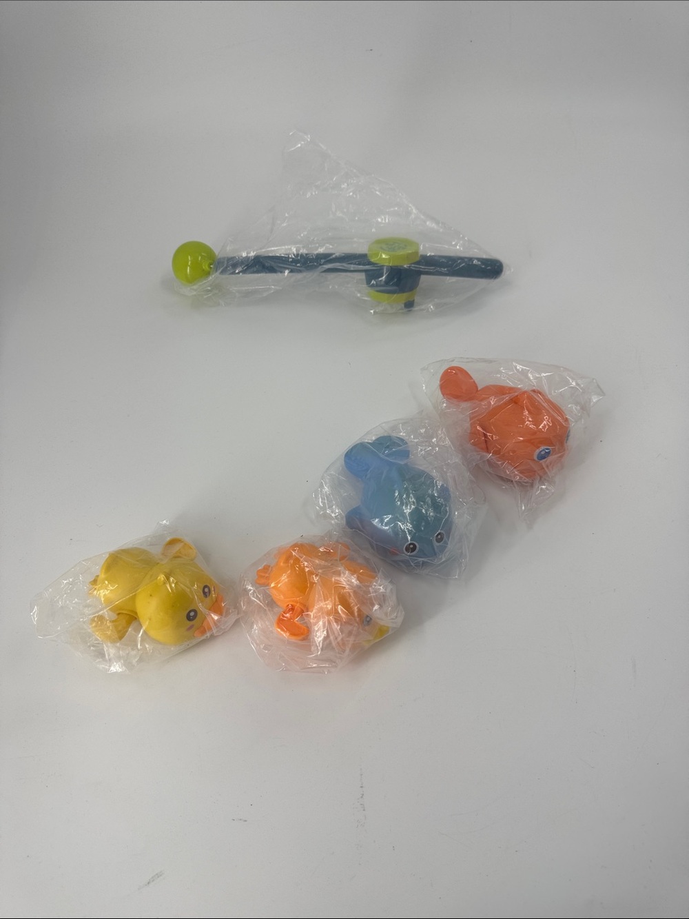 DOWELLIN Kids Bath Toys Fishing Set - 18 months and Up EUC - Picture 15 of 15